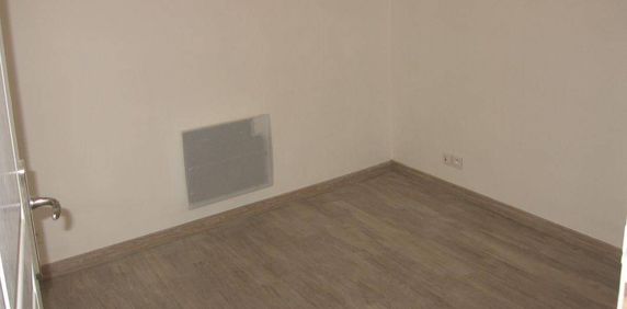 Location appartement 1 pièce 40 m² à Privas (07000) - Photo 2