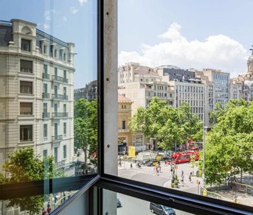 Passeig de Gràcia, Barcelona, Catalonia 08007 - Photo 2