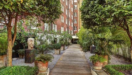 39 HILL STREET, W1J, London - Photo 1