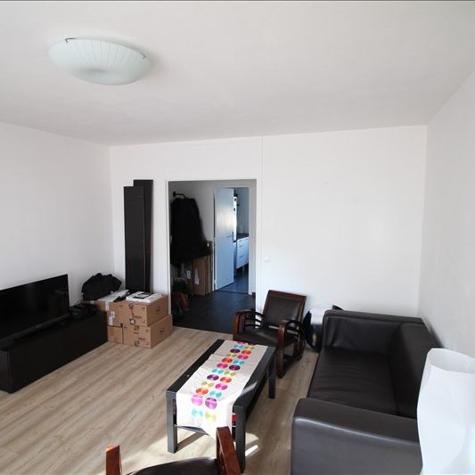 Location Appartement 2 pièces 46m² - Photo 1