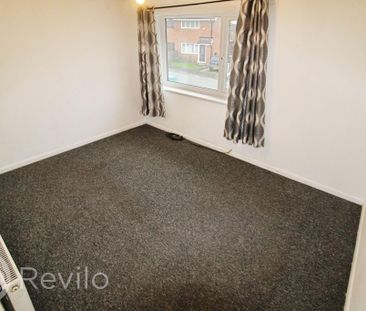 2 bedroom semi-detached house to rent - Photo 3