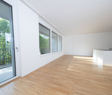 Helle und Moderne Wohnung in Bahnhofsnähe - Foto 1