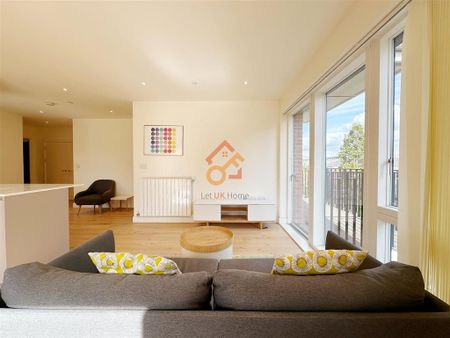 2 bedroom flat to rent - Photo 4