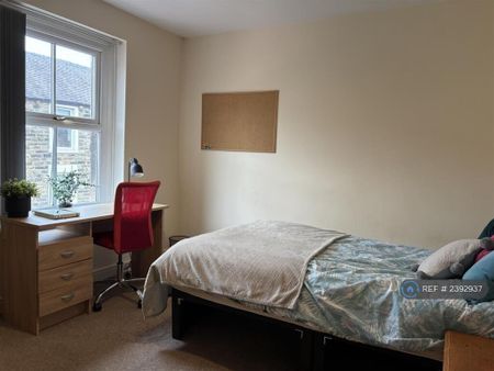 3 bedroom terraced house to rent - Photo 5