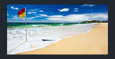 300m walk to the Beach! Renovated Bathroom - Photo 2