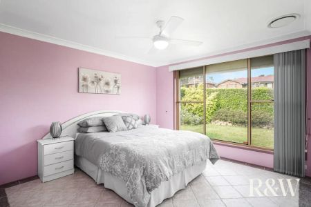 “Big Family Home with a Relaxing Backyard Escape” - Photo 2