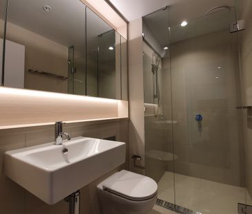 Two Bedroom Apartment in Melbourne Quarter - UNFURNISHED - Photo 4