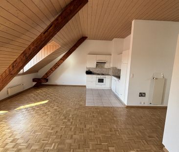 Bel appartement dans les combles situé à la rue du Maupas 15 - Photo 1