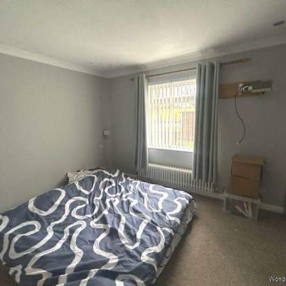 1 bedroom property to rent in Renfrew - Photo 1