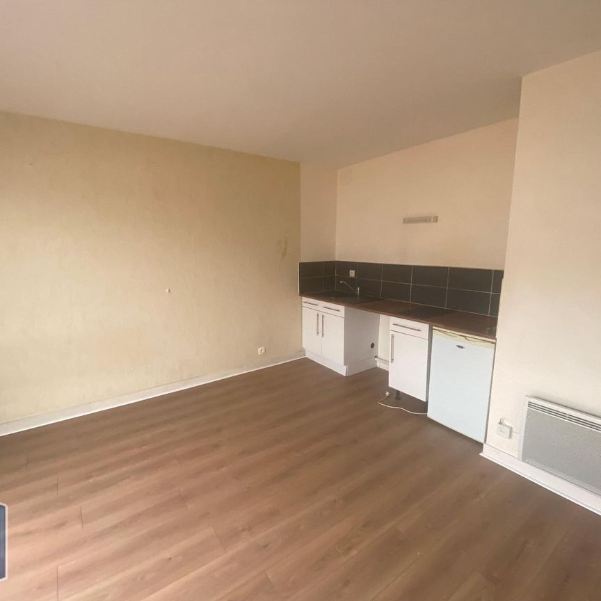 Location Appartement 1 pièce 25m² CHOLET 49300 - Photo 1