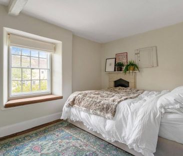 4 bedroom house to rent - Photo 1