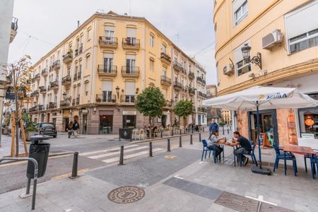 Carrer Carlos Cervera, Valencia, Valencian Community 46006 - Photo 2