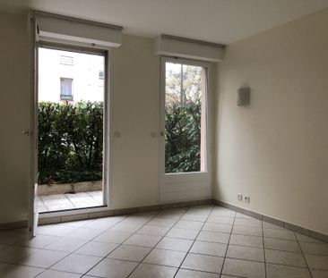 Location Appartement Rosny-sous-Bois (93110) Centre-Ville - Photo 1