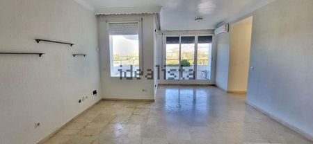 Alquiler de piso en Guadalmina Alta - Foto 4