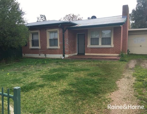 3 Bedroom Home - Photo 1
