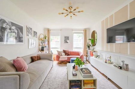 1 Bed Flat, Ming Street, E14 - Photo 3