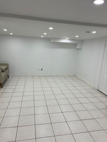 For Lease - 3244 Lawrence Avenue Unit# BSMT, Toronto, Ontario - Photo 5