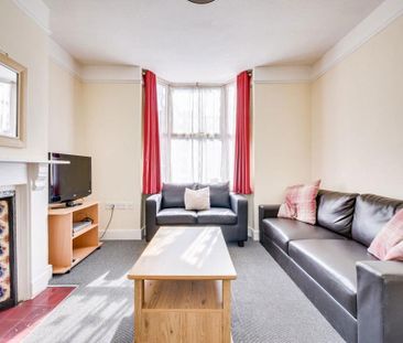 5 bedroom house to rent - Photo 4