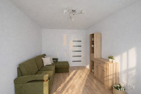 2 oddzielne pokoje | Balkon|Po generalnym remoncie - Фото 2