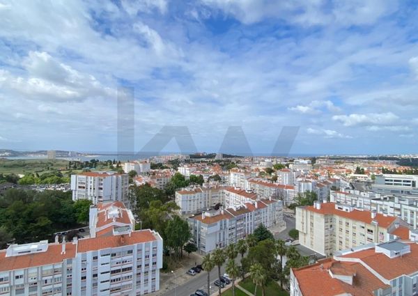 Apartamento T3 em Lisboa