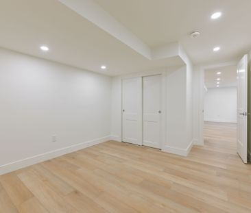 For Lease - 8 Mcnally Street, Halton Hills, Ontario - Photo 6