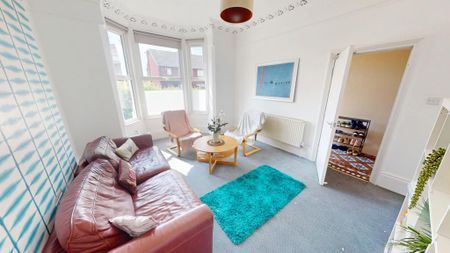 5 bedroom semi-detached house to rent - Photo 5