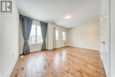 51 BRIDGEPOINTE COURT - Photo 5