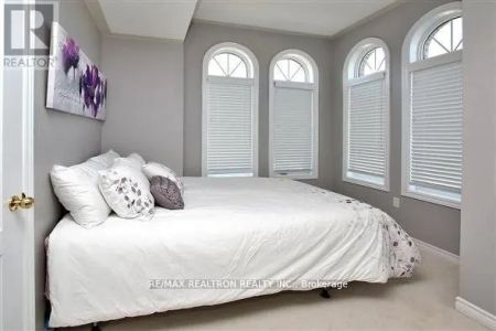 336 MINGAY AVENUE - Photo 5