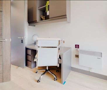 Premium 2 Bed Apartment - Photo 3