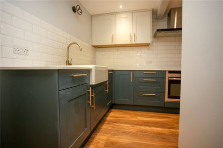 Portland Place, - Photo 5