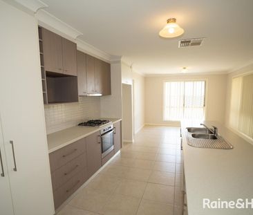 56 Yarrawah Crescent, Bourkelands, NSW 2650 - Photo 3