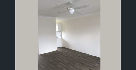Modern Comfort & Convenience – Smart 2-Bed Unit in Prime Zillmere Location - Photo 3