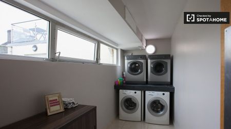 1-bedroom apartment for rent in North Inner City, Dublin - Photo 2