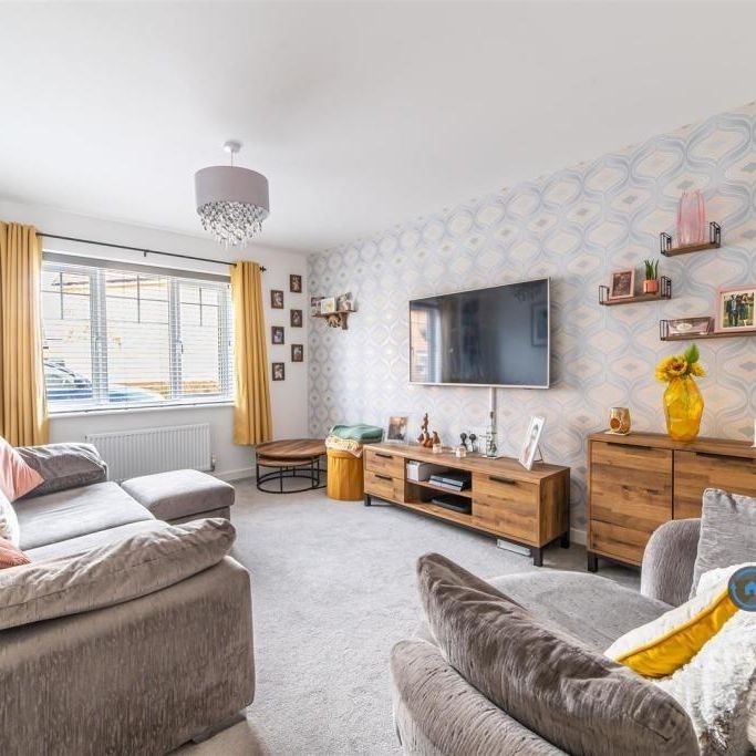 3 bedroom detached house to rent - Photo 1