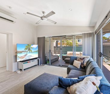 11 Haslewood Crescent, Meridan Plains QLD 4551 - House For Rent | D... - Photo 6