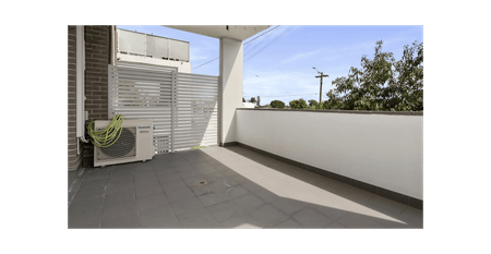 Modern 2 Bedroom Apartment for rent at Sefton !!!!!!! - Photo 2