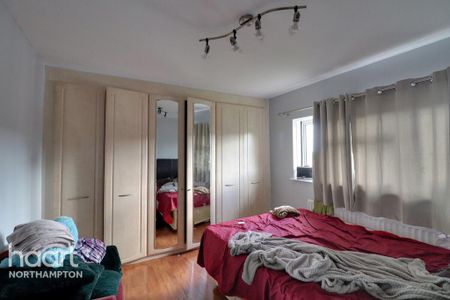 3 bedroom terraced house to rent - Photo 4