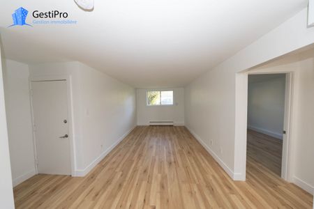 2375-2475 d’Alger / 2453 Père-Lelièvre - Photo 2