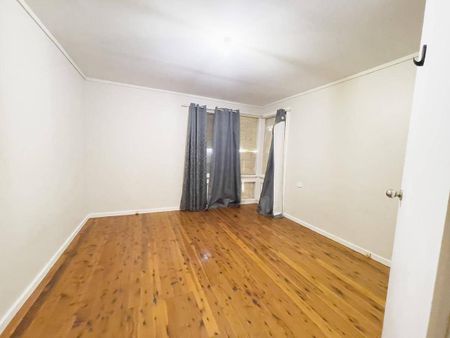 Good Sized Family Home - Photo 2