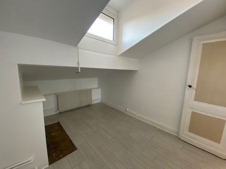 Location Appartement 1 pièce 45m² BORDEAUX 33000 - Photo 5