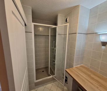 Location Appartement 2 pièces 43m² ORLEANS 45000 - Photo 4