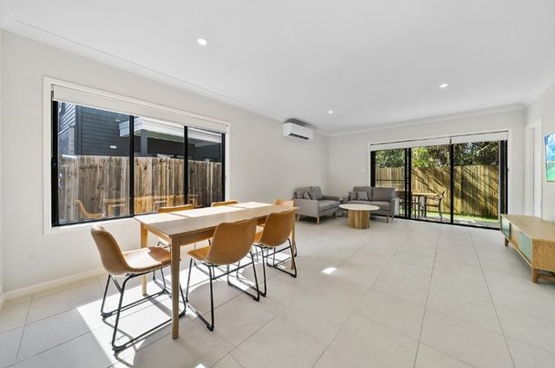 R2/2/161 Stringybark Road, Buderim QLD 4556 - House For Rent | Domain - Photo 1