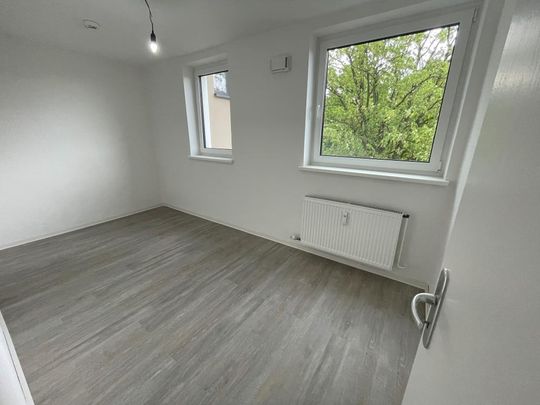 4-Zimmer-Wohnung mit Balkon in Wolfsburg-Vorsfelde mieten - Foto 1