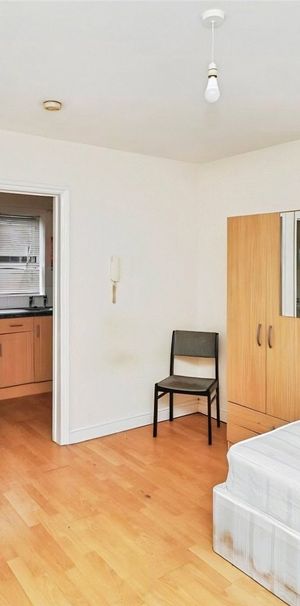 1 bedroom apartment to rent Castle Street, Luton, Bedfordshire, LU1 - Photo 1