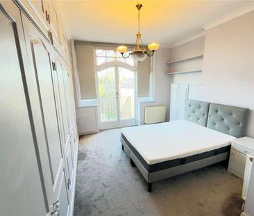 Nether Street, Finchley, N3 - Photo 3