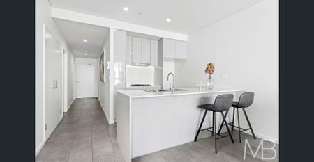 LUXURIOUS COMFORT WITH UNMATCHED EVERYDAY CONVENIENCE - Photo 5