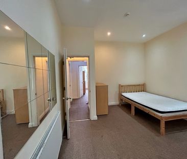 13 Bedroom Student Home – Glynrhondda Street - Photo 3