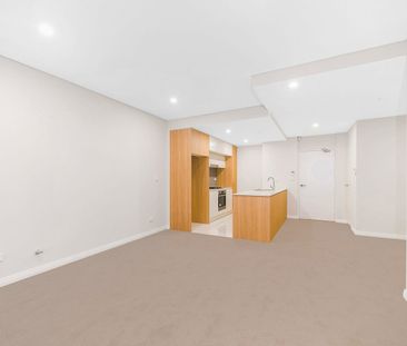 Modern Two Bedroom Apartment with Study - Photo 1