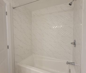 For Lease - 401 GLENROY GILBERT Drive Unit# 12, Barrhaven, Ontario - Photo 4