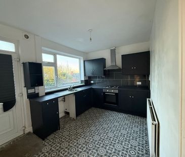 3 Bed Semi-Detached House, Skelwith Close, S4 - Photo 6